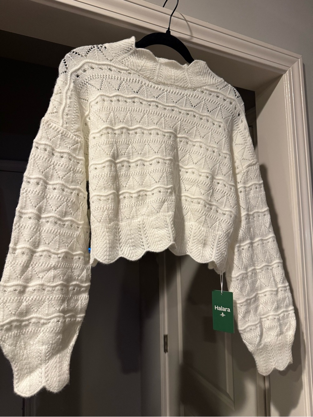 NWT Halara Medium Ivory Pointelle Knit Cropped Mock Neck Sweater Scalloped Hem - Picture 4 of 12